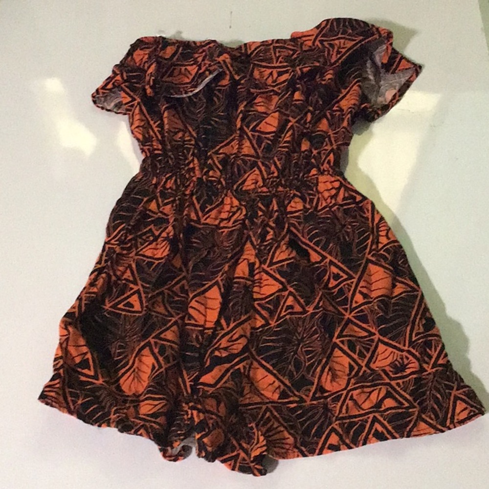 Hawaii’s finest dress for a little girl